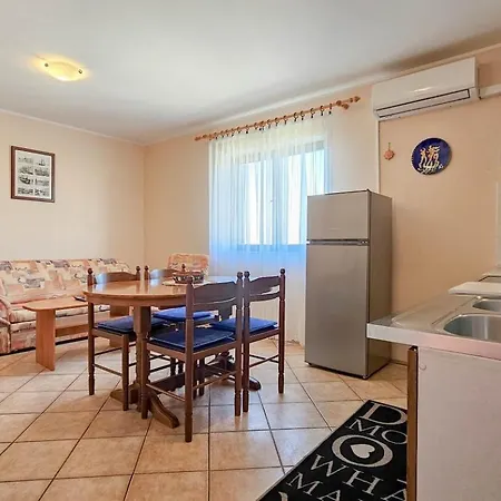 Natasa One Apartment