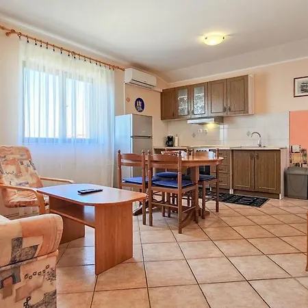 Apartment Natasa One Novigrad Istria